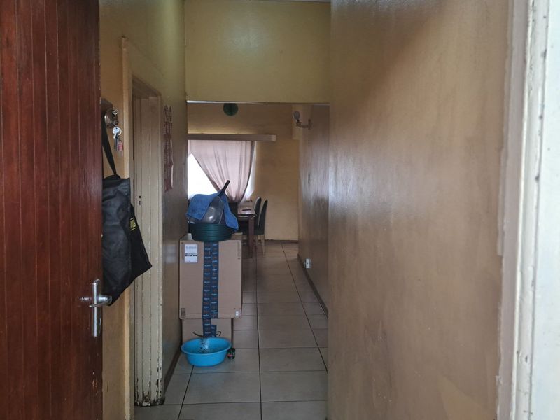 Apartment For Sale in North End - Photo 8