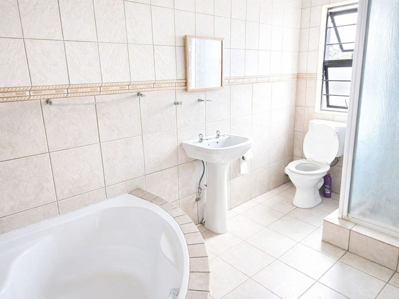 Apartment For Sale in Polokwane Central - Photo 9