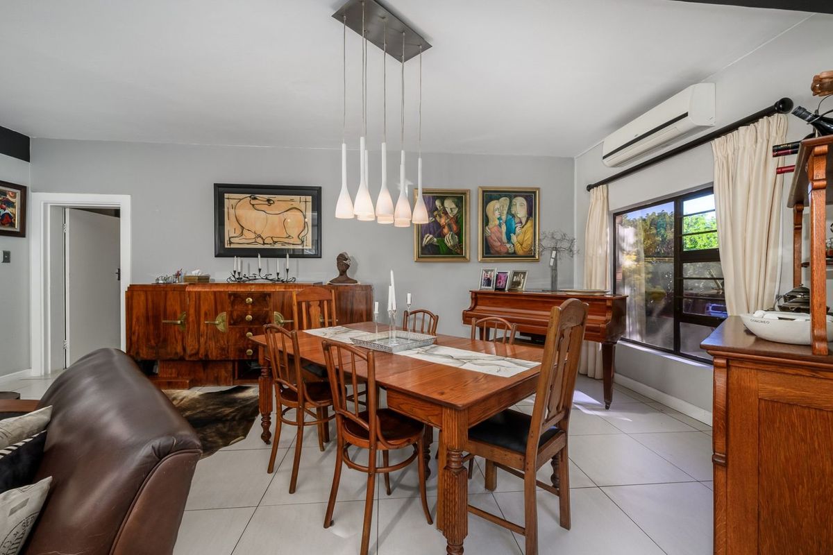 House For Sale in Walmer - Photo 4