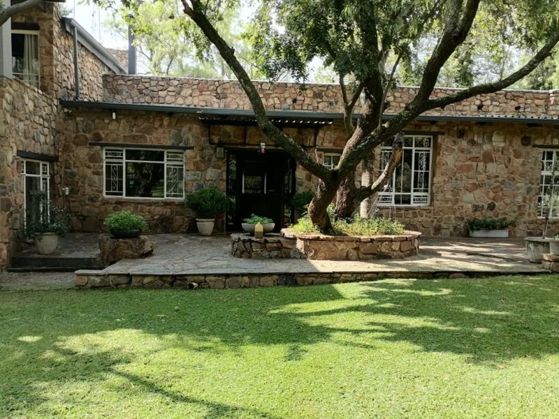 Farm For Sale in Riverside Estate - Photo 2