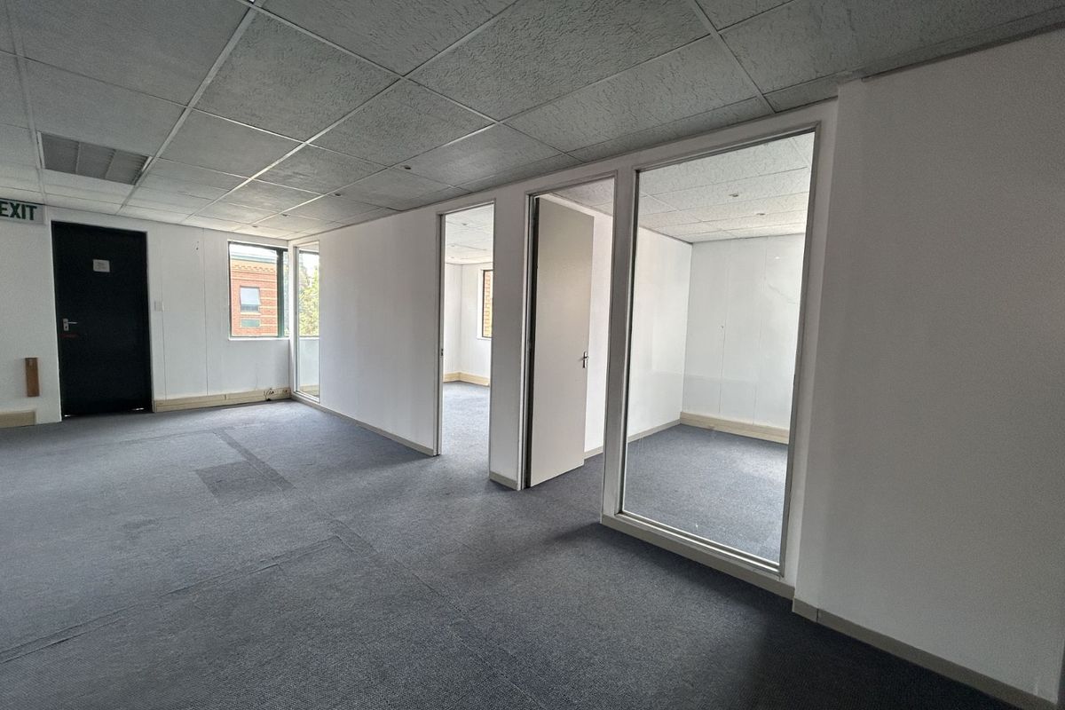Office To Rent in Menlyn - Photo 4
