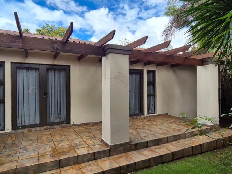 House For Sale in Lydenburg Central - Photo 4