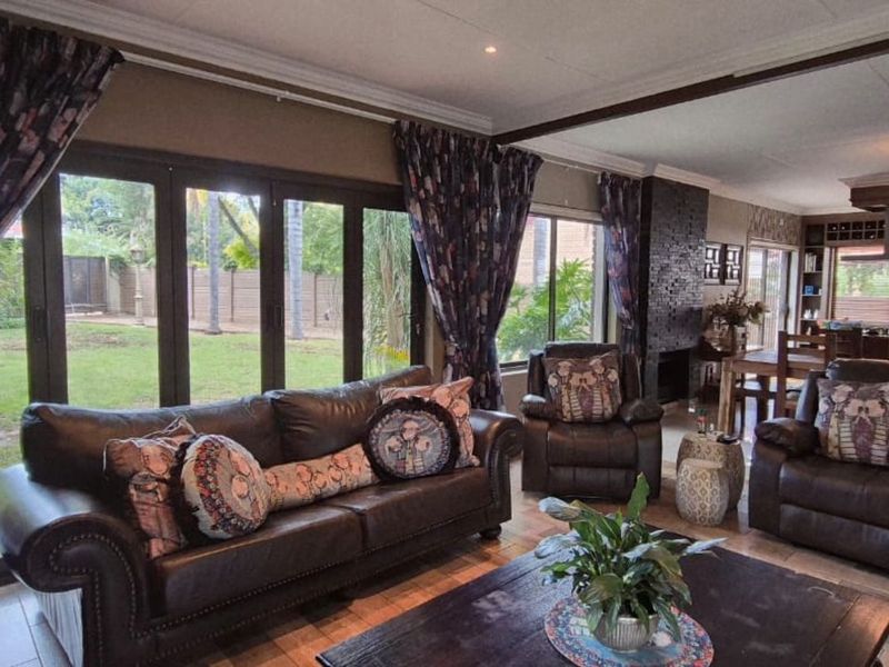 House For Sale in Lydenburg Central - Photo 10