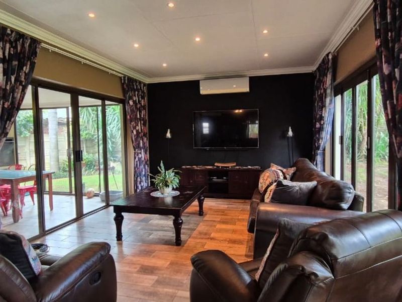 House For Sale in Lydenburg Central - Photo 8