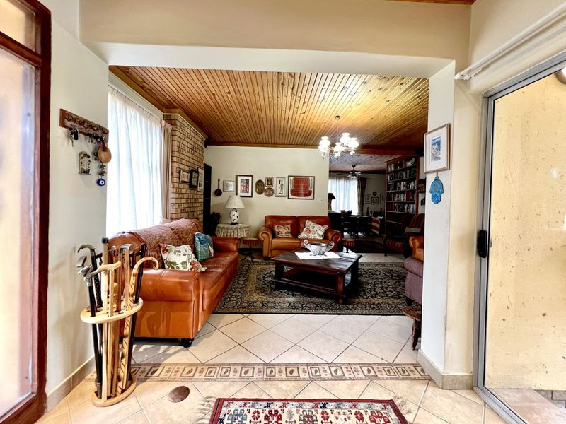 House For Sale in De Bruinpark - Photo 2