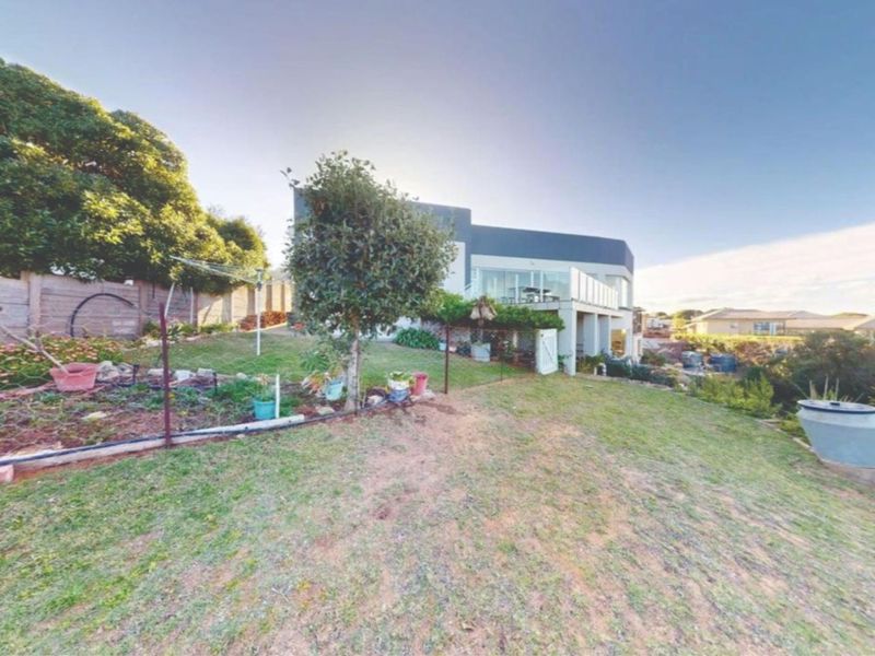 House For Sale in Stilbaai Wes - Photo 8