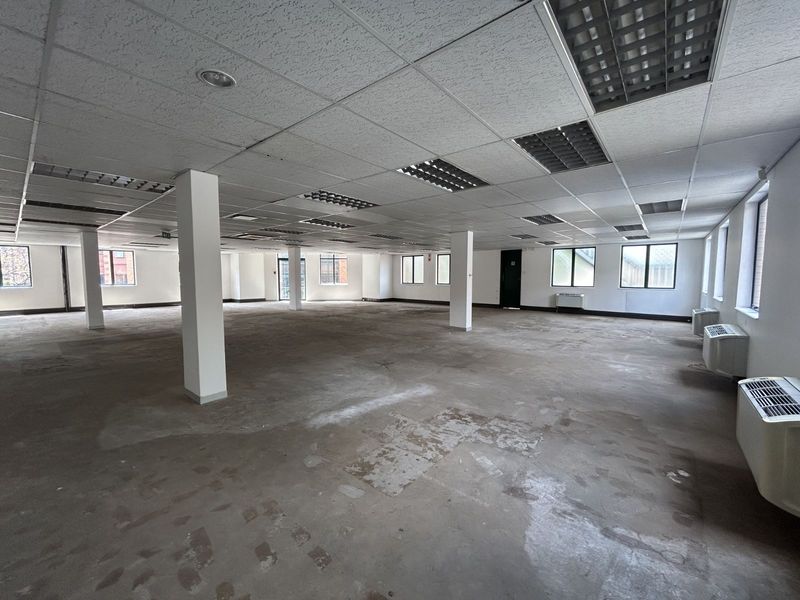 Office To Rent in Menlyn - Photo 2