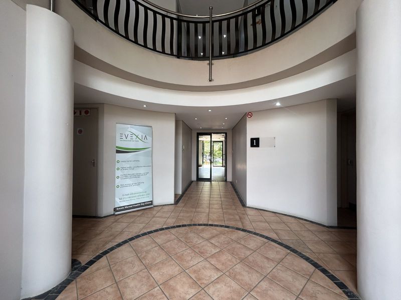 Office To Rent in Menlyn - Photo 10