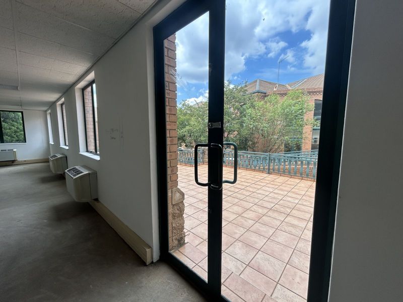 Office To Rent in Menlyn - Photo 9