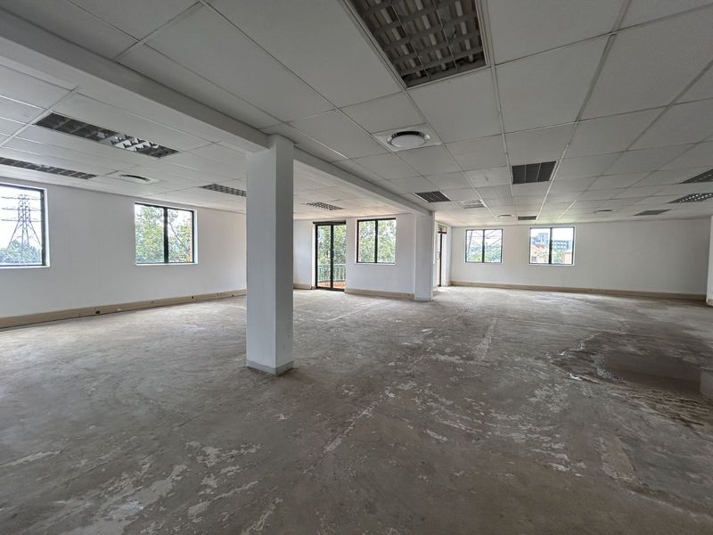 Office To Rent in Menlyn - Photo 2