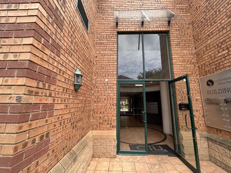 Office To Rent in Menlyn - Photo 9