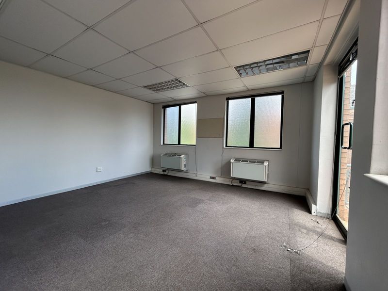 Office To Rent in Menlo Park - Photo 7