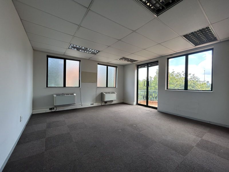 Office To Rent in Menlo Park - Photo 6