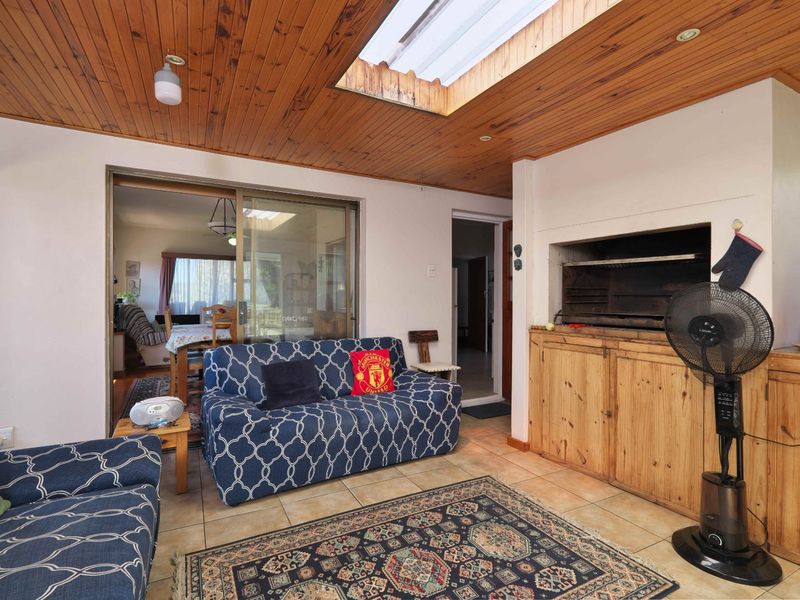 House For Sale in Glenhurd - Photo 8