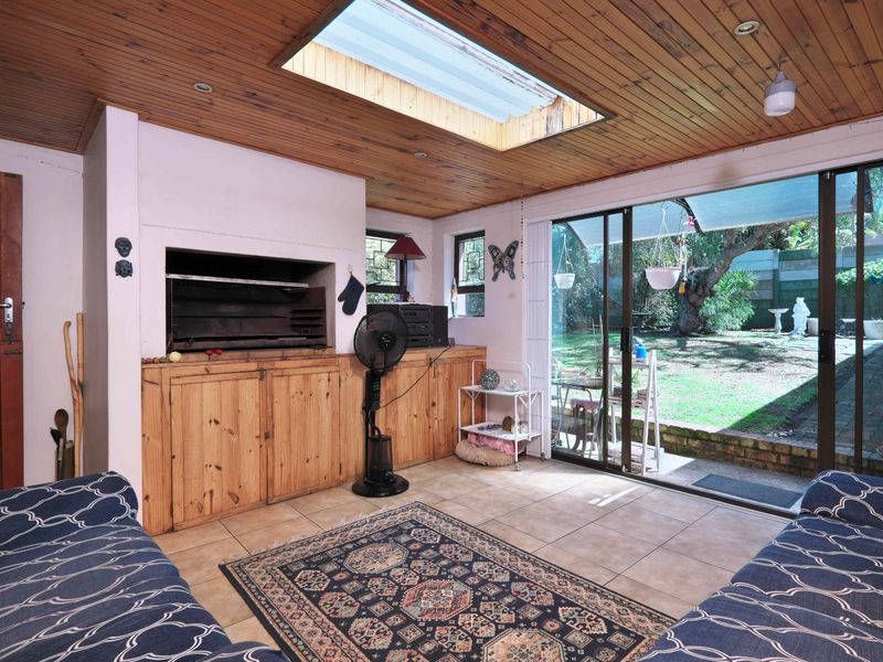 House For Sale in Glenhurd - Photo 7