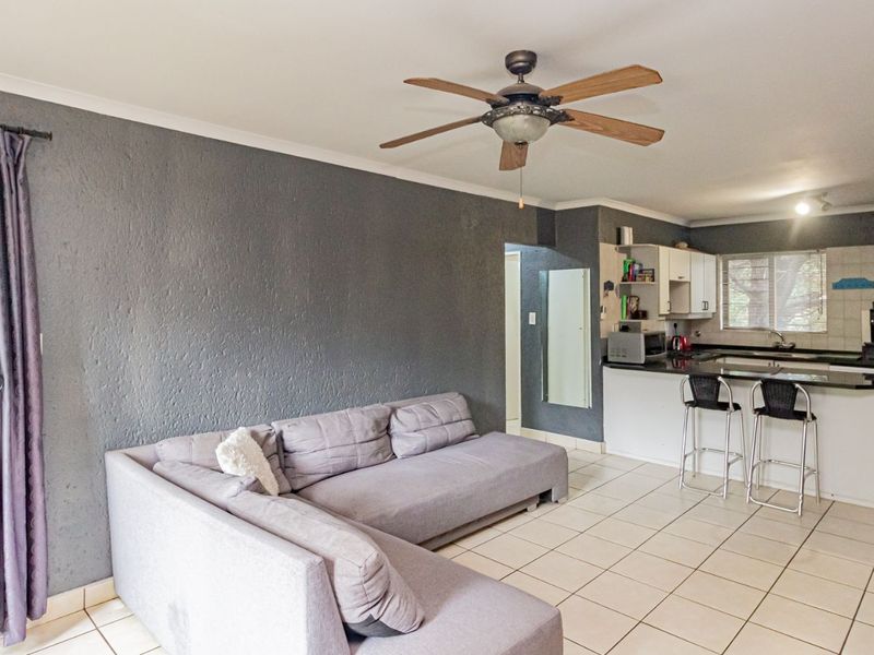 House For Sale in Malanshof - Photo 8