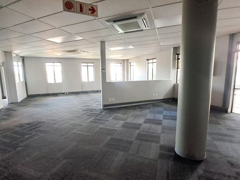 Office To Rent in Hatfield - Photo 9