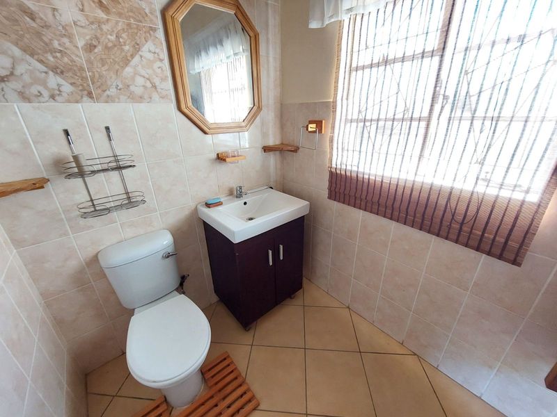 House To Rent in Graaff-Reinet Central - Photo 7