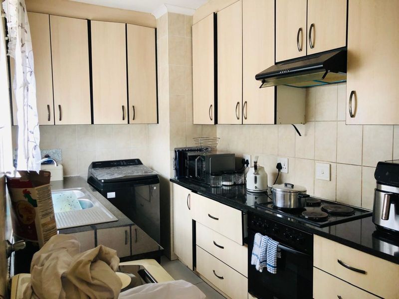 House For Sale in Cultura Park - Photo 5