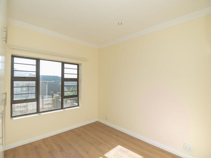 House For Sale in Bluewater Bay - Photo 8