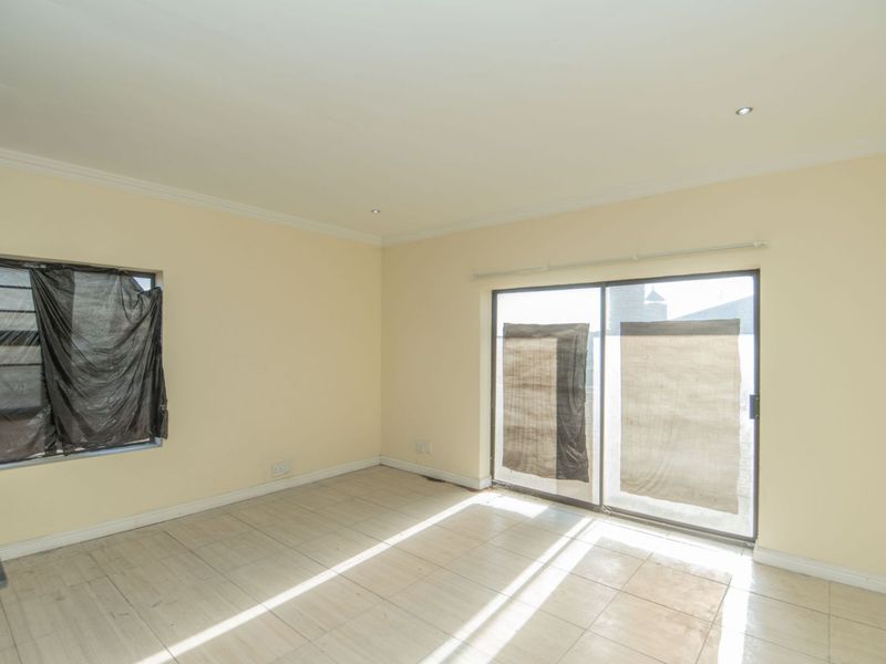 House For Sale in Bluewater Bay - Photo 3