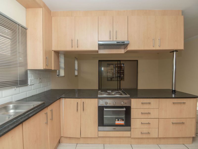 House For Sale in Bluewater Bay - Photo 10