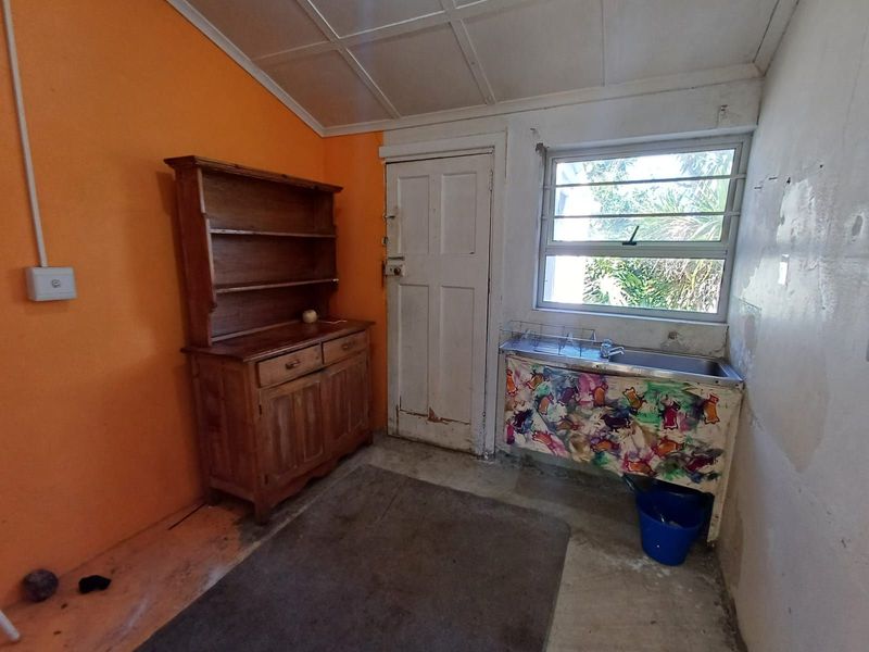 House For Sale in Forest Hill - Photo 7