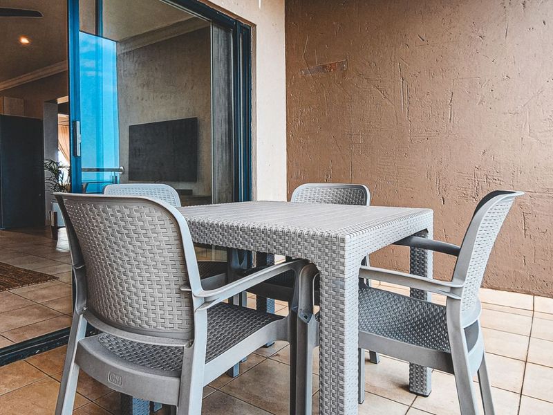 Apartment To Rent in Shakas Rock - Photo 4