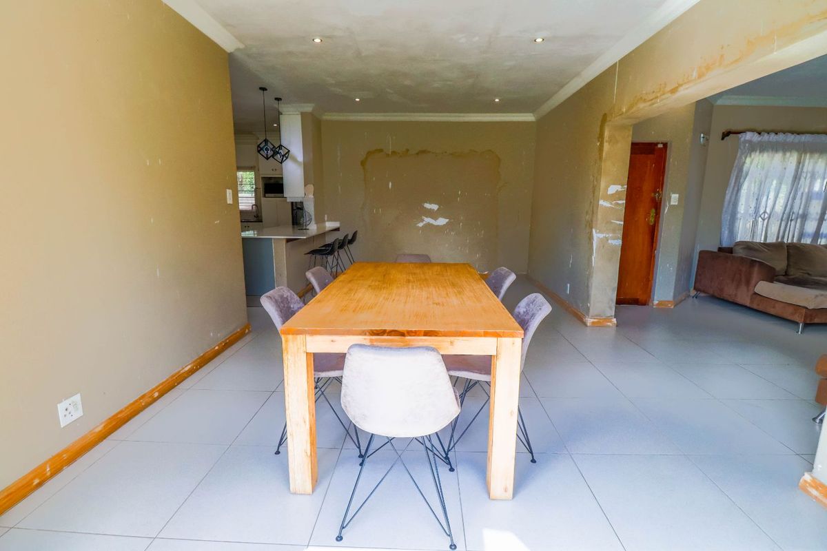 House For Sale in The Reeds - Photo 5