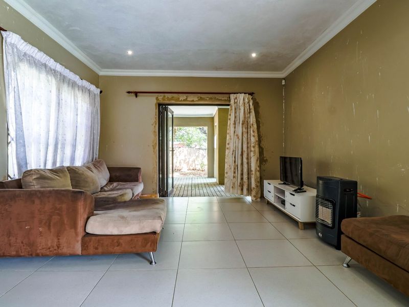 House For Sale in The Reeds - Photo 3