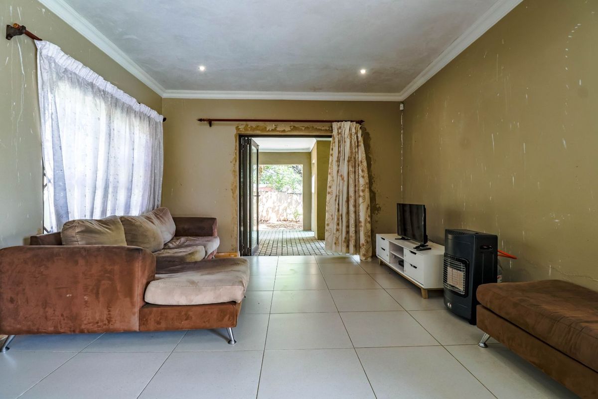 House For Sale in The Reeds - Photo 3