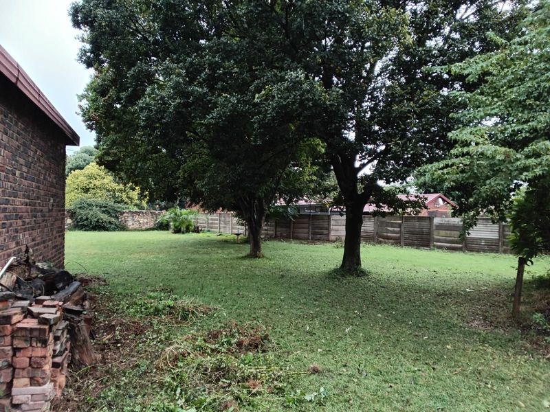 House For Sale in Lyttelton Manor - Photo 4