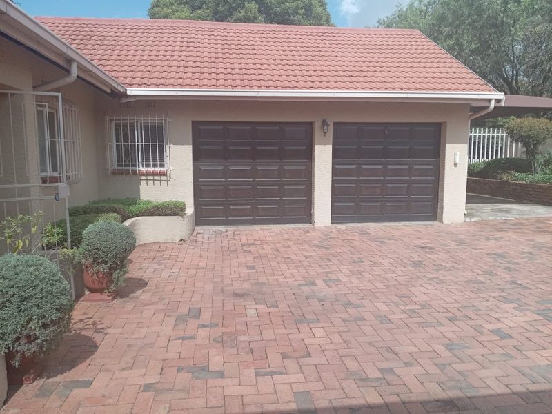House For Sale in Randpark Ridge - Photo 9