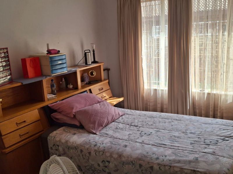 Townhouse For Sale in Clarina - Photo 9