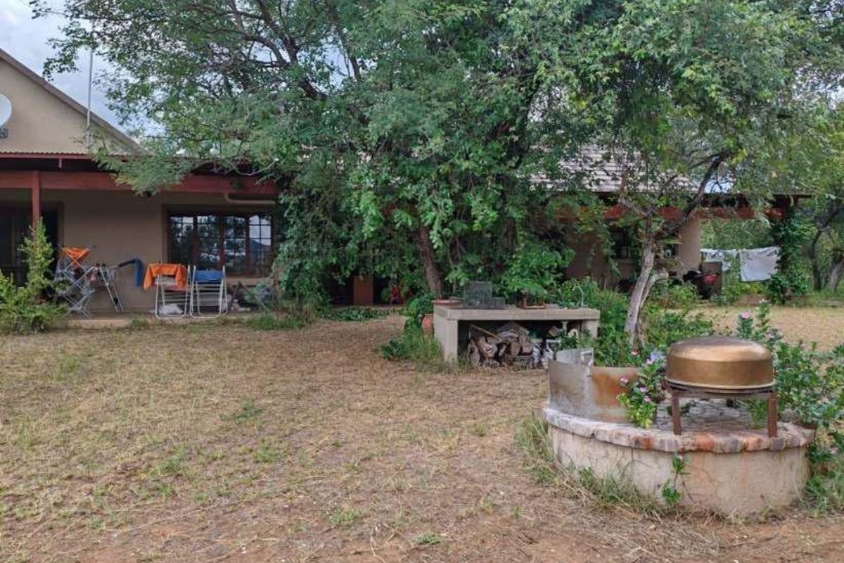 Farm For Sale in Mica - Photo 2