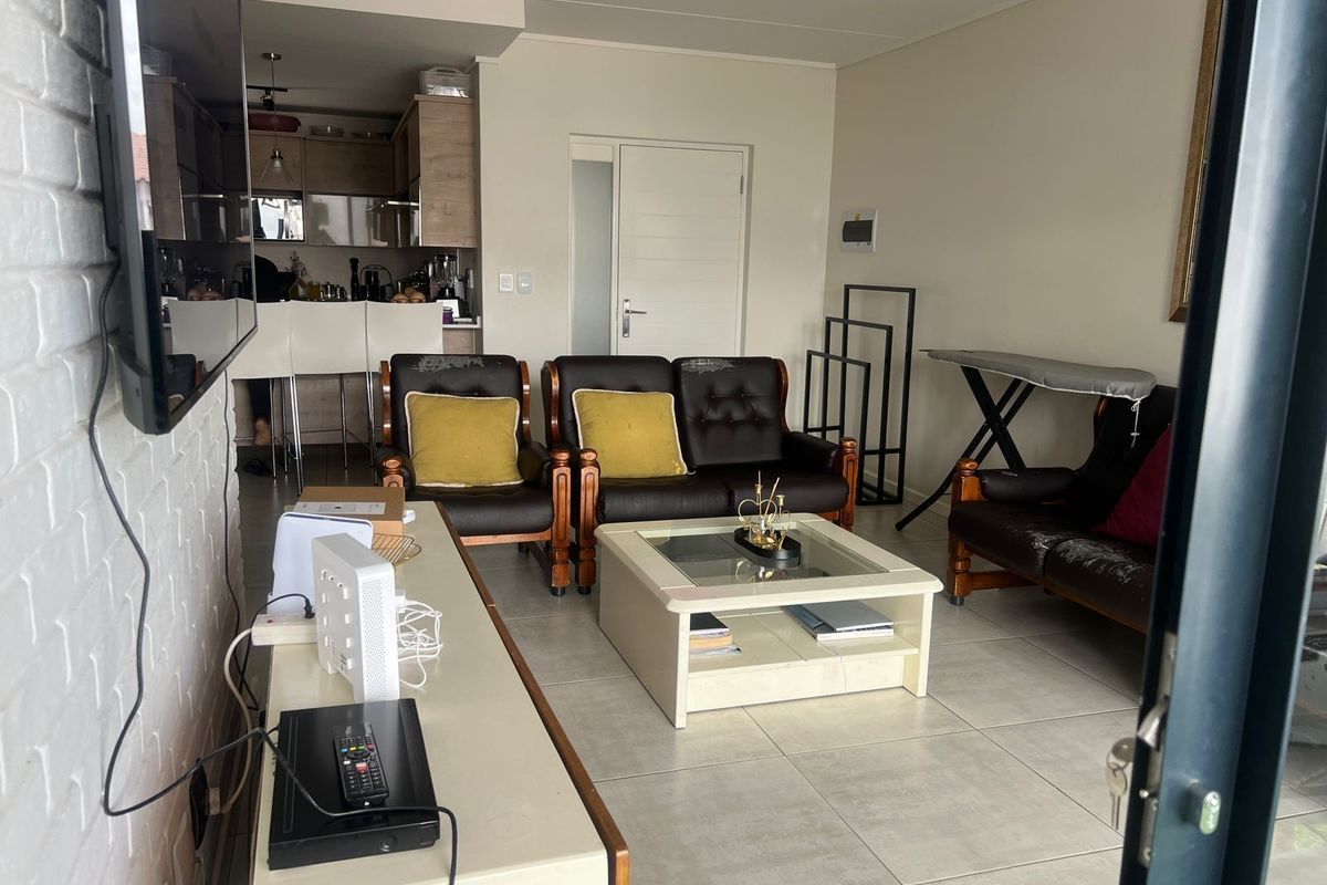 Apartment To Rent in Noordhang - Photo 3