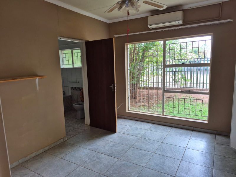 House For Sale in Kuruman Central - Photo 10