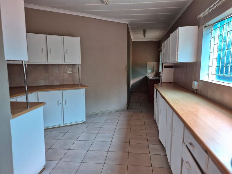 House For Sale in Kuruman Central - Photo 6