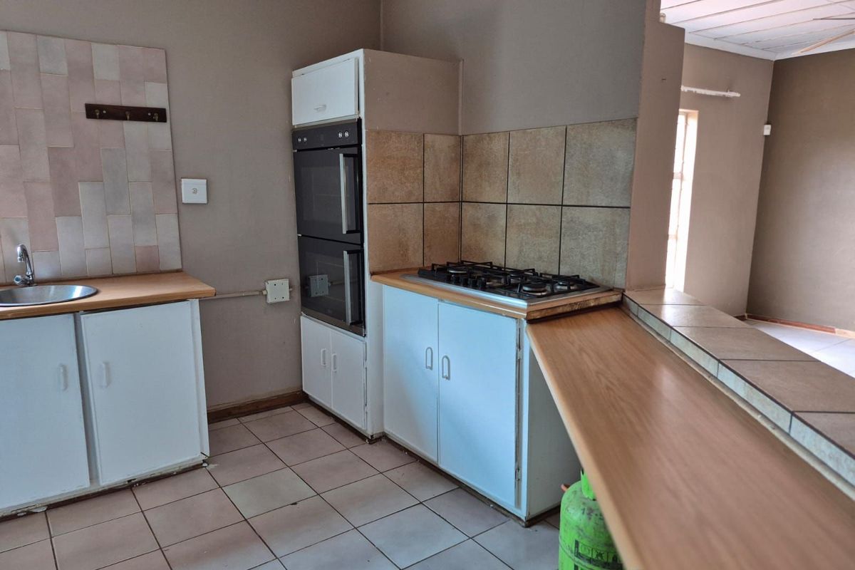 House For Sale in Kuruman Central - Photo 5