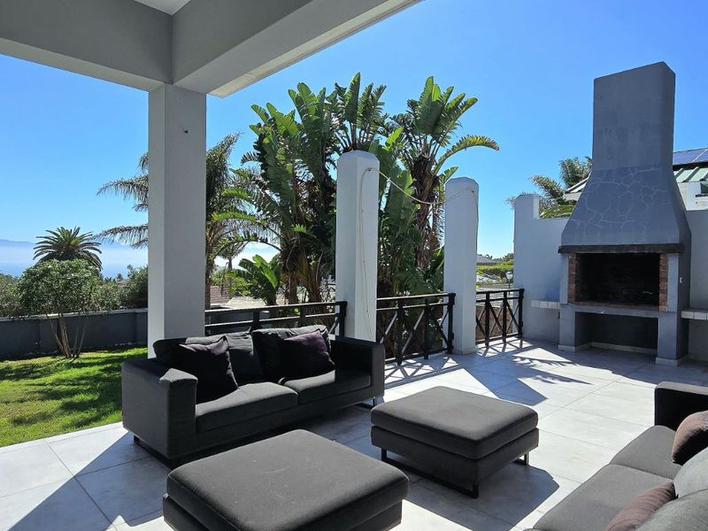House For Sale in Linkside - Photo 2