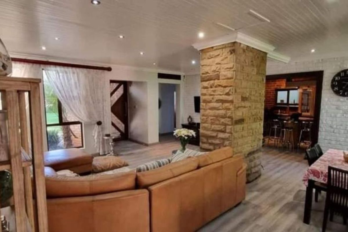 House For Sale in Carters Glen - Photo 3