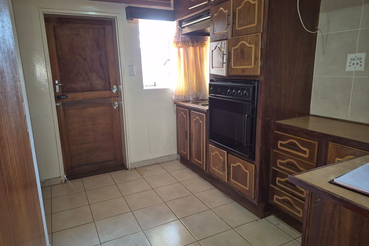 House For Sale in Kuruman Central - Photo 5
