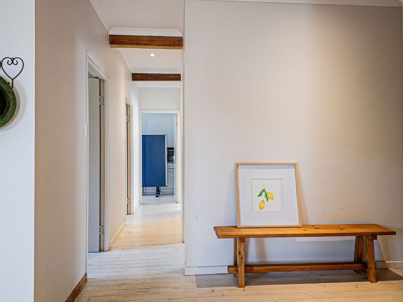 House For Sale in Glentana - Photo 5