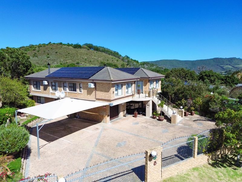 House For Sale in Rexford - Photo 2