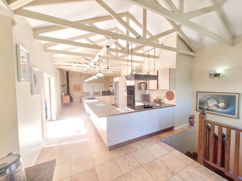 House For Sale in Rexford - Photo 5