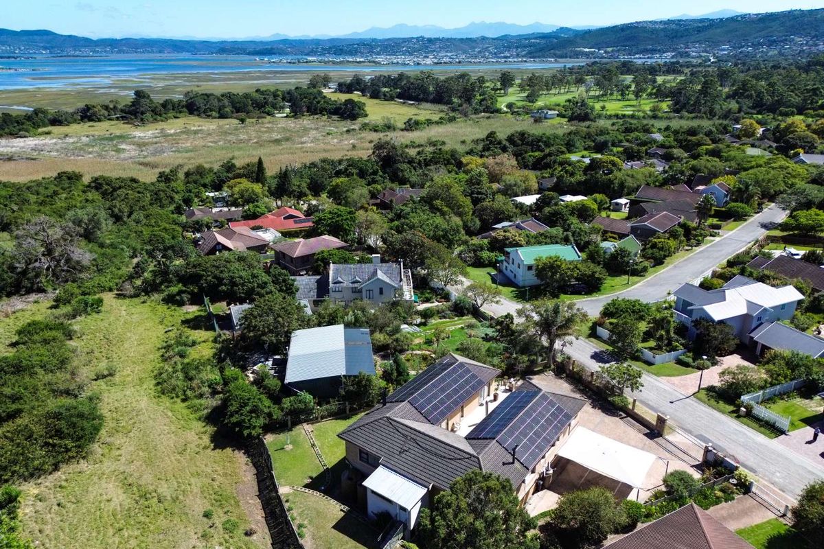 House For Sale in Rexford - Photo 4