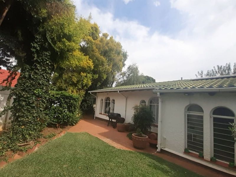 House For Sale in Doringkloof - Photo 2
