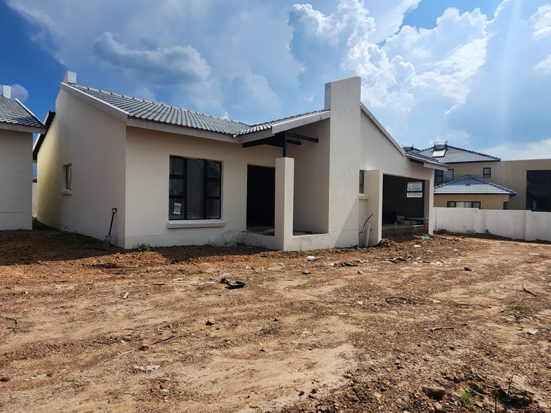 Townhouse For Sale in Bendor - Photo 8