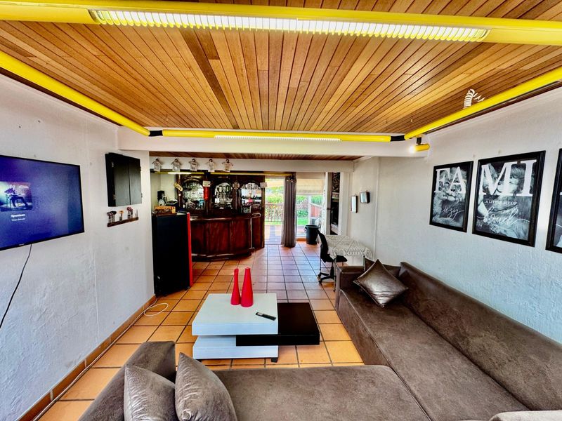 House For Sale in Secunda Central - Photo 7