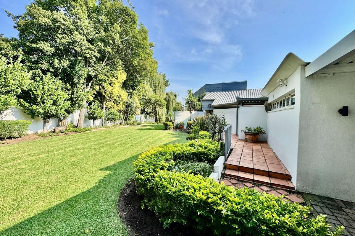 House For Sale in Secunda Central - Photo 3